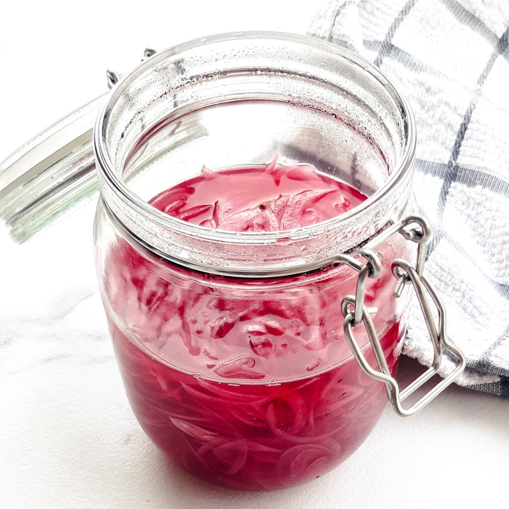 Pickles oignon rouge