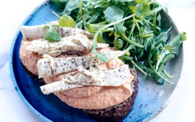 Tartine houmous haricots blancs tomates séchées et filet de thon – Ma recette de nutritionniste